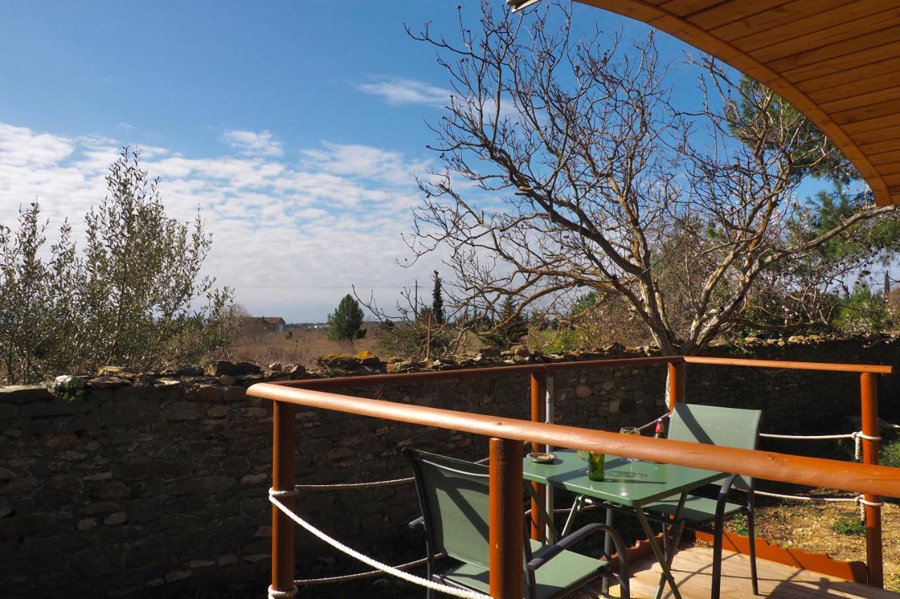 Villa Roulotte dans l'Aude à Trausse Extérieur photo